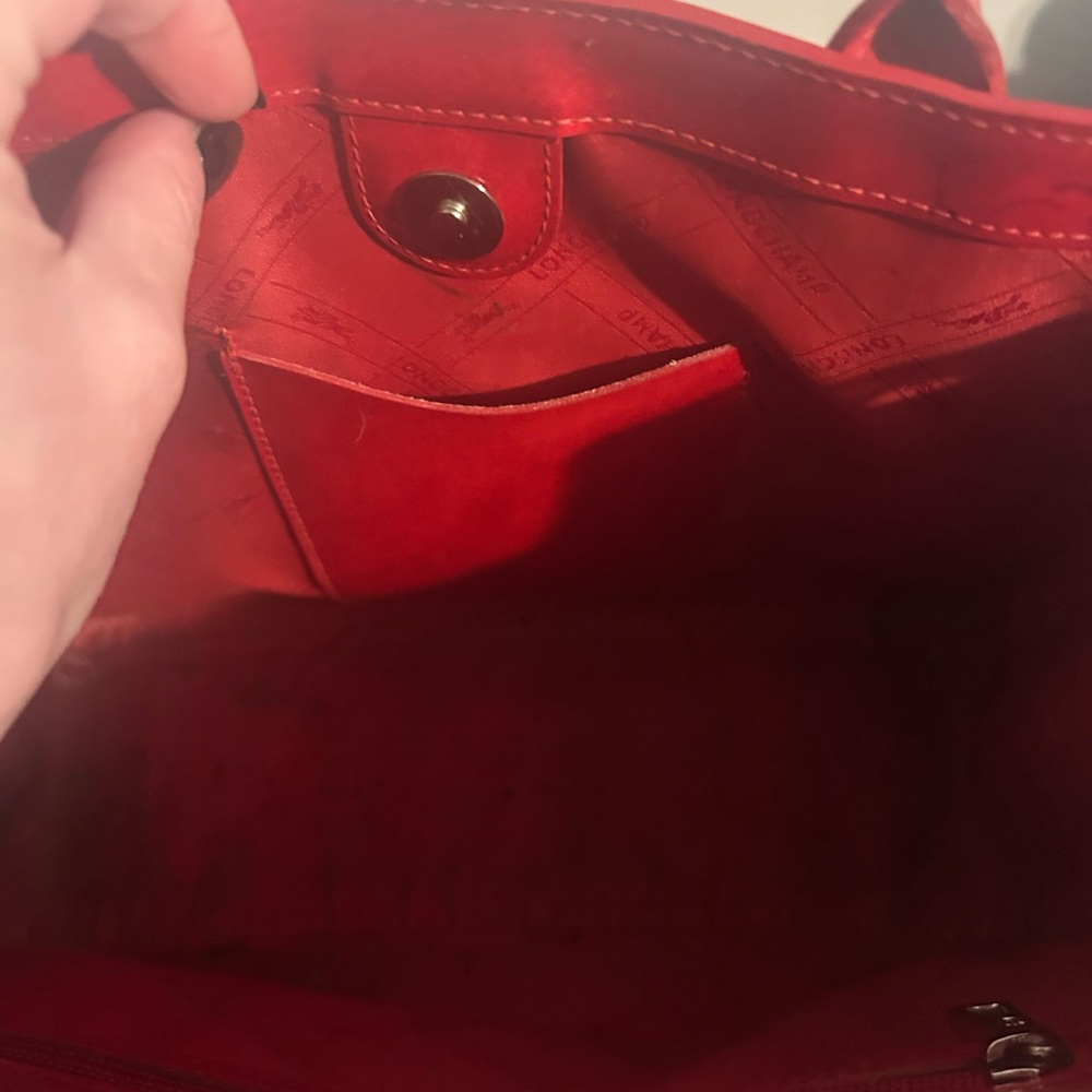 Longchamp Red Patten Leather bag,EXCLUSIVE MAKE .handles/ or strap crossbody - Picture 2 of 2